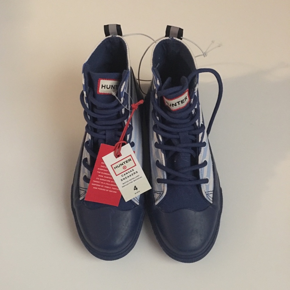 Hunter Canvas Sneaker